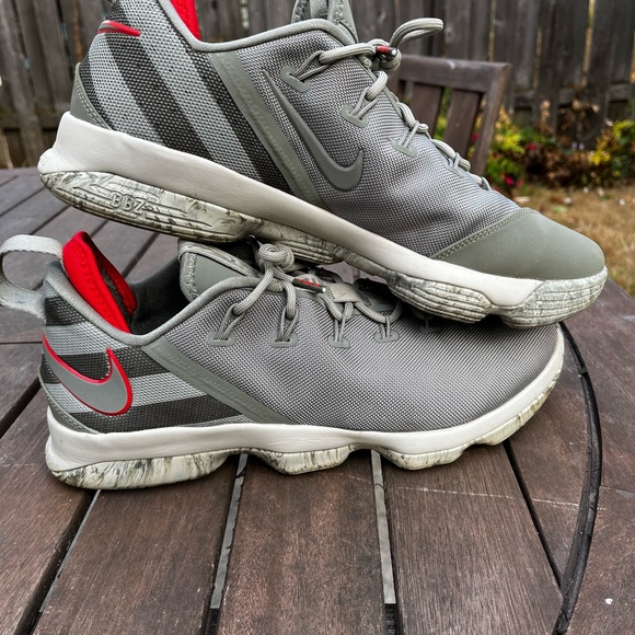 Nike Lwbron XIV 14 Low Military, great condition. Size 12.5 - Picture 8 of 8